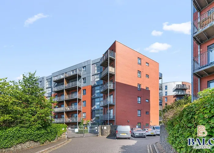 Modern Spacious 2Bedroom Great! Location By Etihad Mancity Stadium& Coop Live Arena